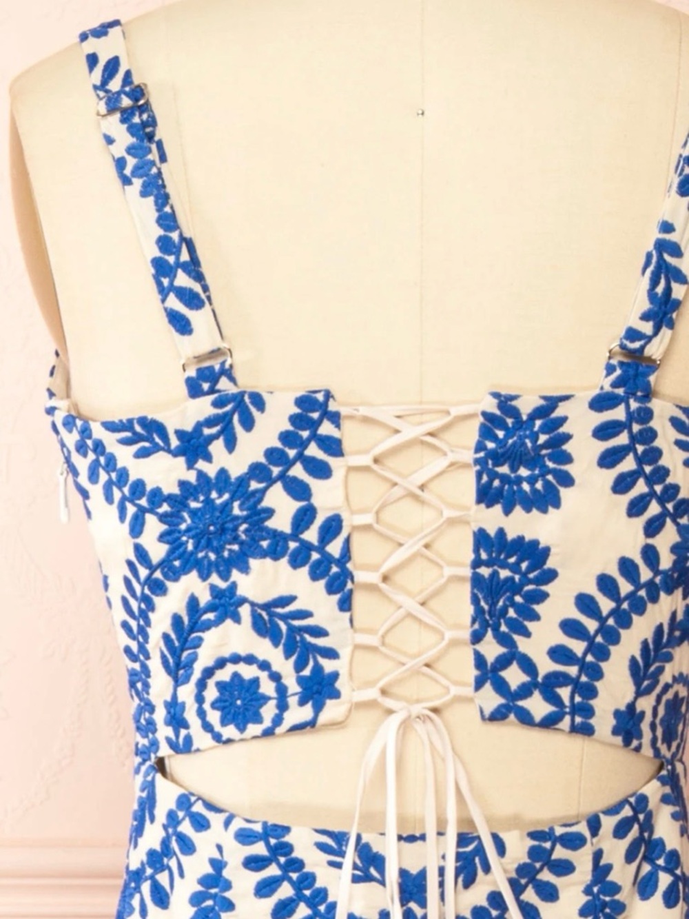 Blue and White Printed Sundress - Adelyn Rae. NWT - Picture 5 of 9
